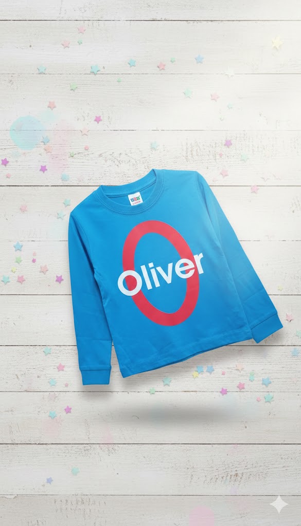 Camiseta personalizada con nombre e inicial